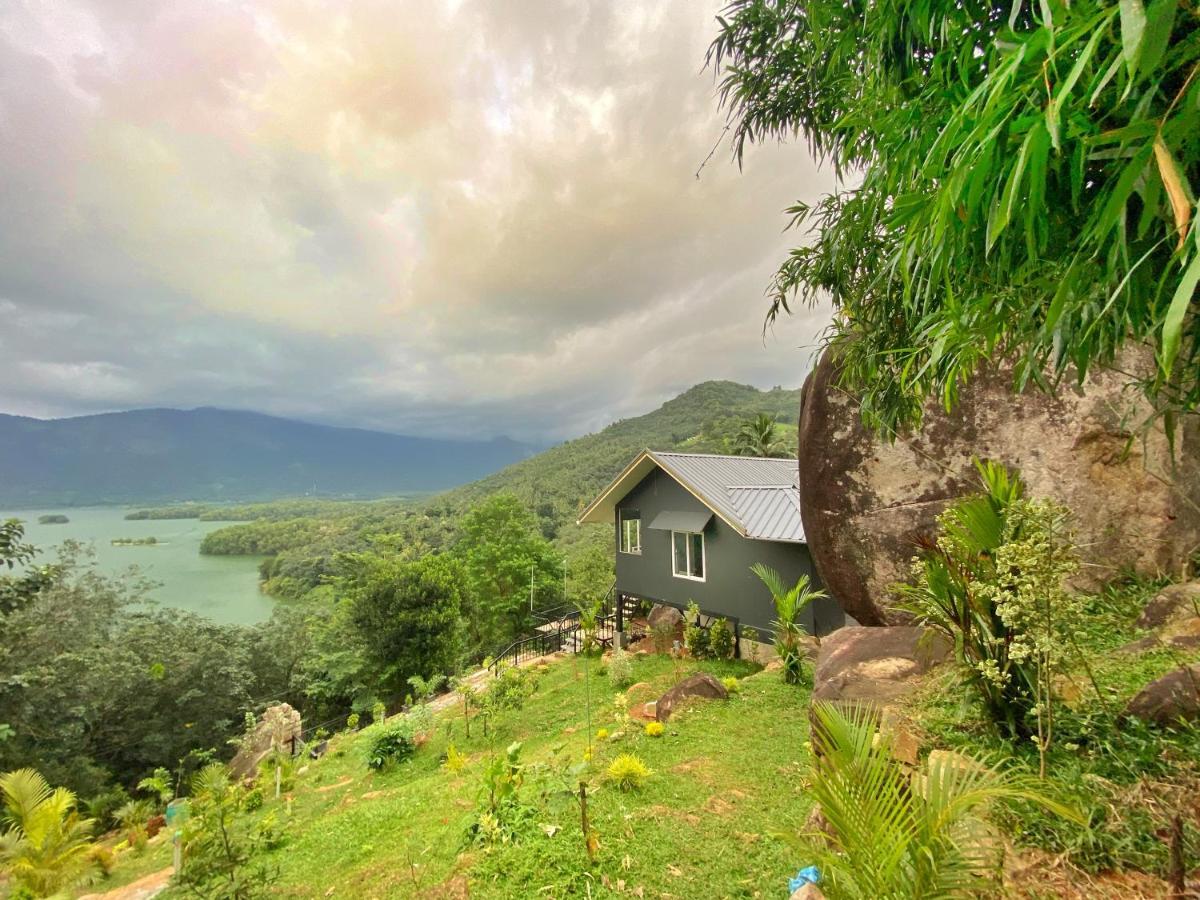 Casa Lucio Resorts Mannarakkat Luaran gambar