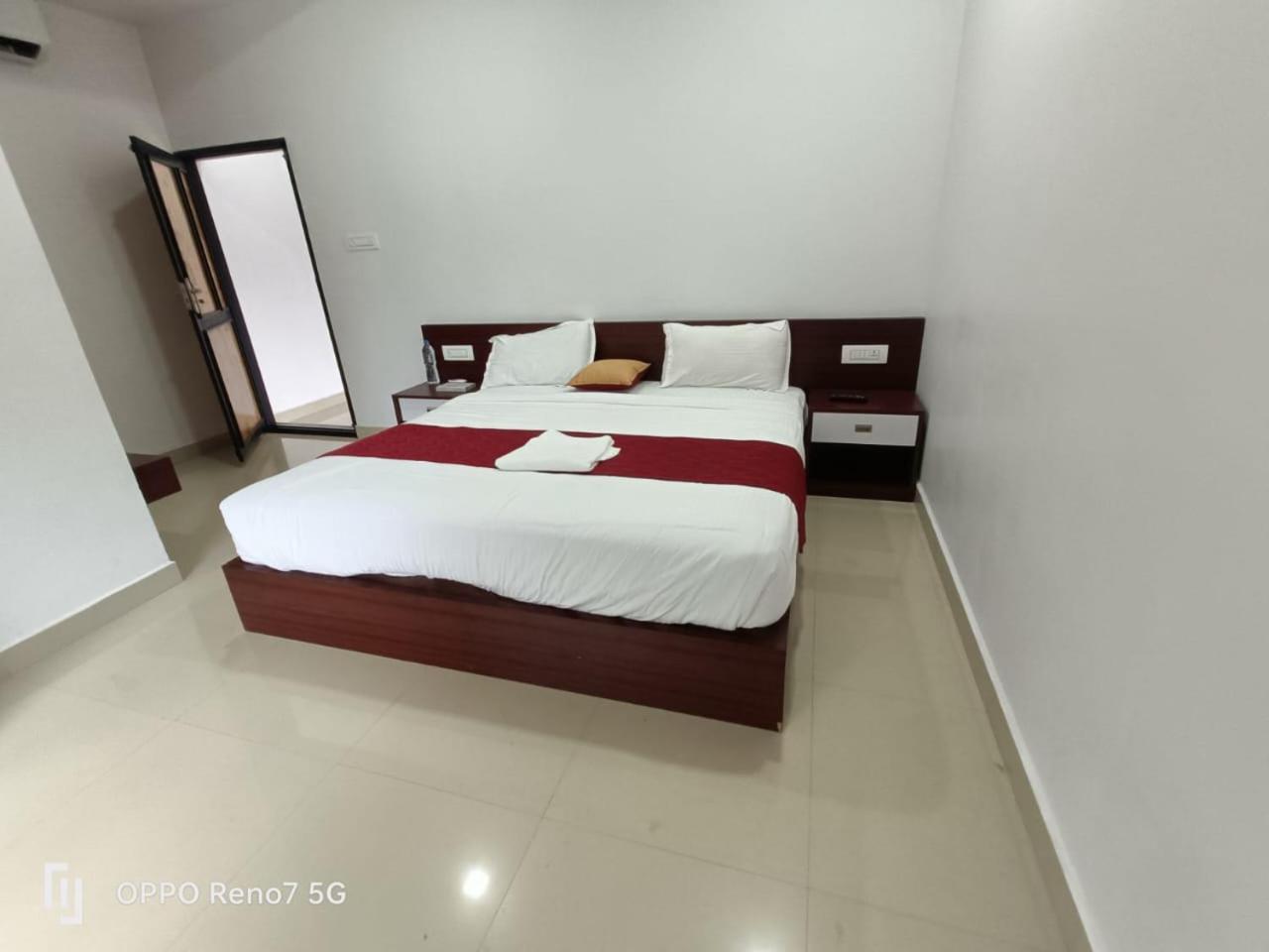 Casa Lucio Resorts Mannarakkat Bilik gambar