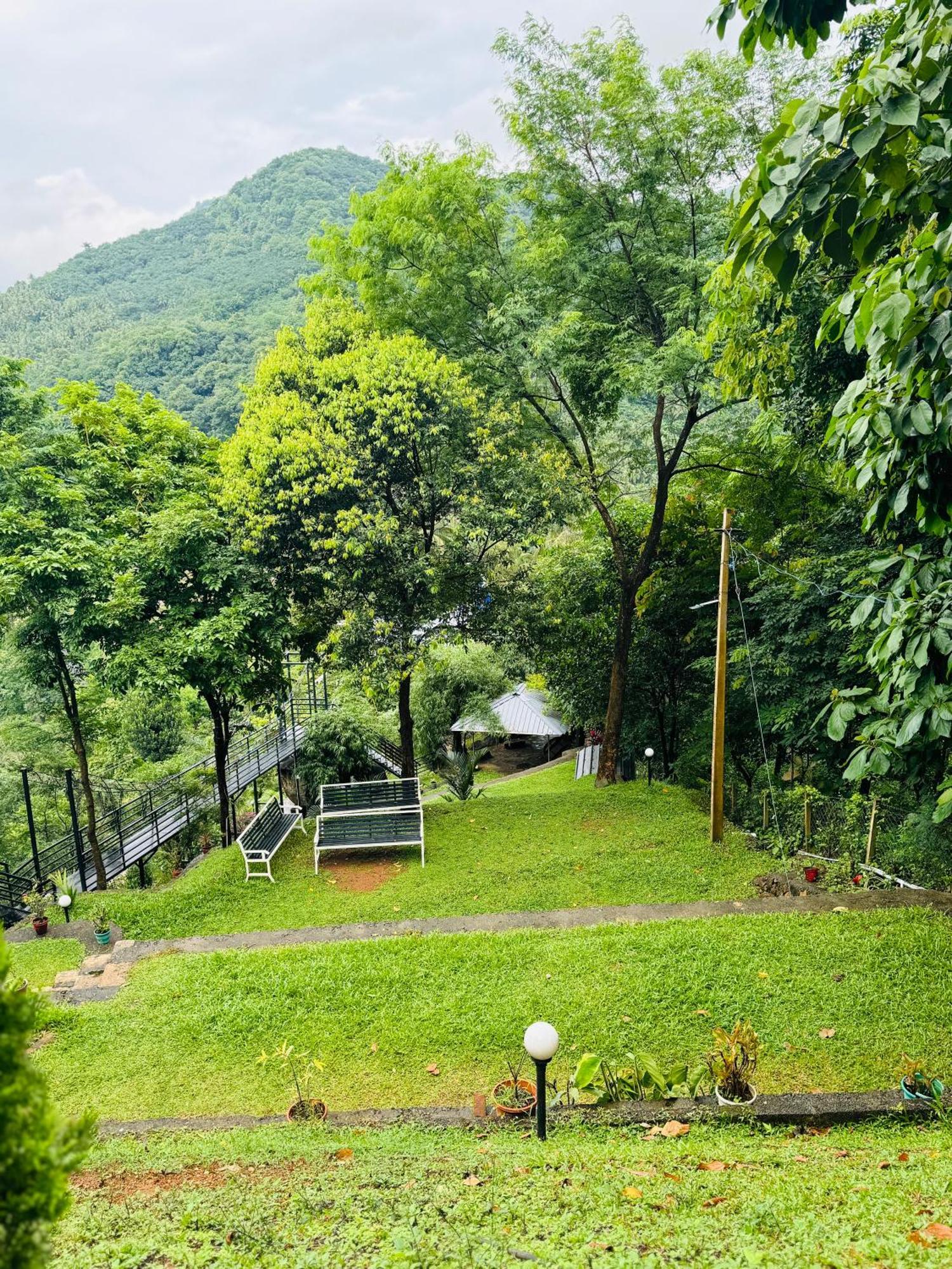 Casa Lucio Resorts Mannarakkat Luaran gambar