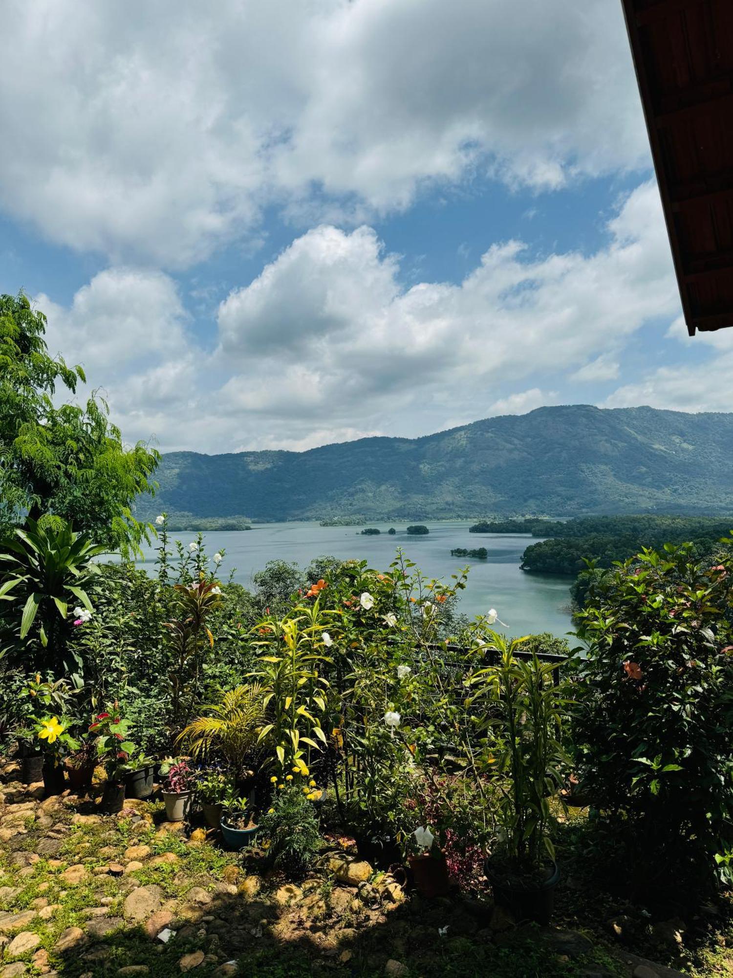 Casa Lucio Resorts Mannarakkat Luaran gambar